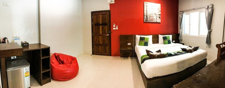 Hotel Good 9 At Home