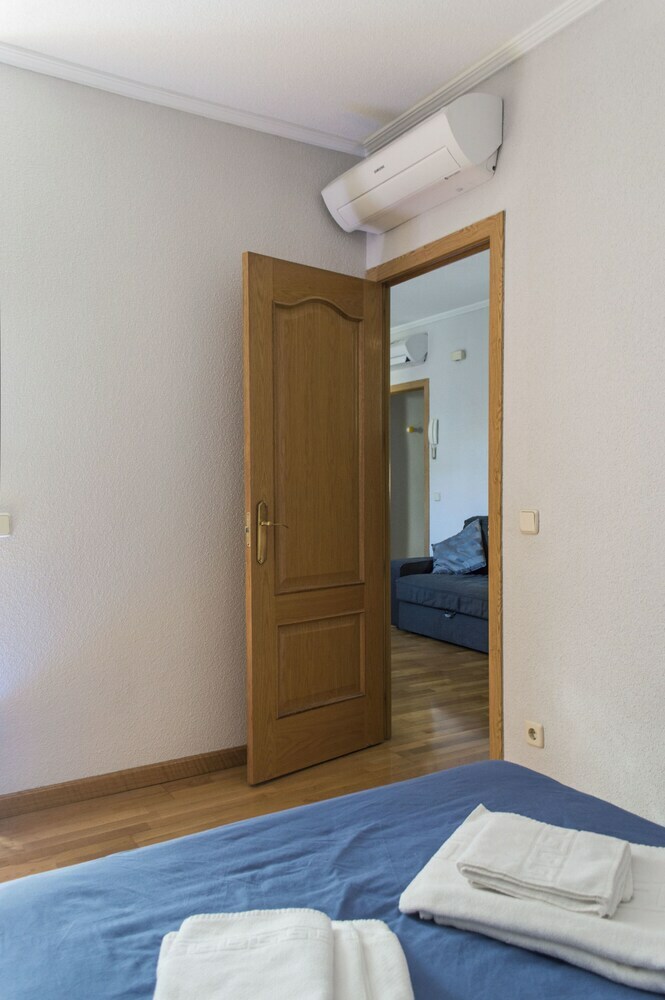 Apartamentos �tico En El Museo Reina Sof�a - Atocha
