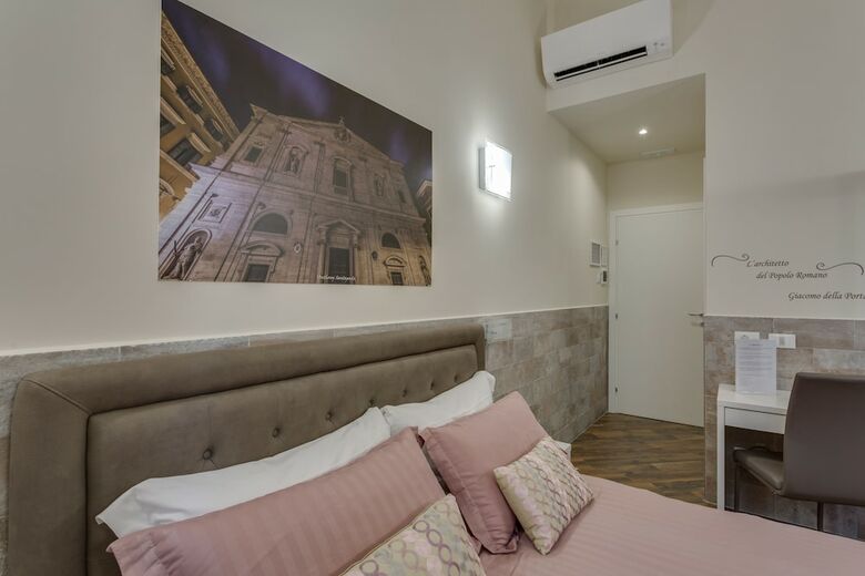 Hotel Navona Charme Suite