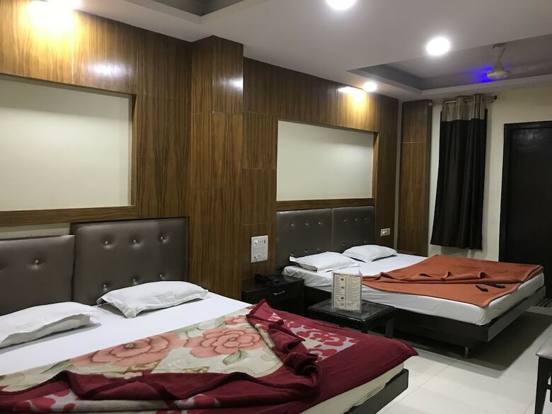 Hotel Noble Inn
