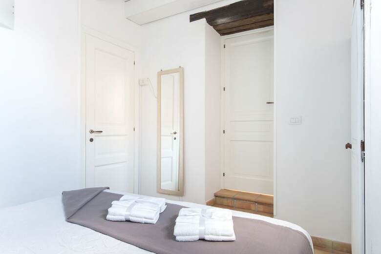 La Gorgone Ortigia Apartments