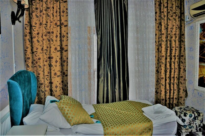 The Trip Hotel Old City