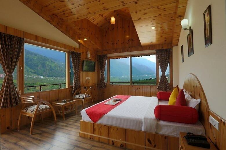 Hotel Lotus Inn River View