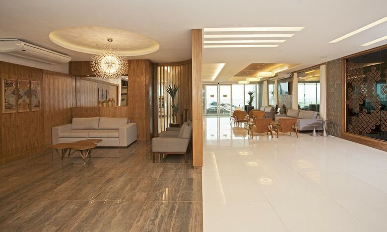 Paradiso Maca� Hotel