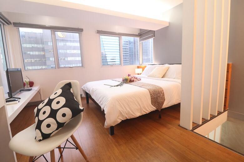 Oasis Regency At Fort Victoria Bgc