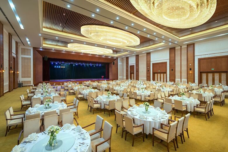 Flc Grand Hotel Samson