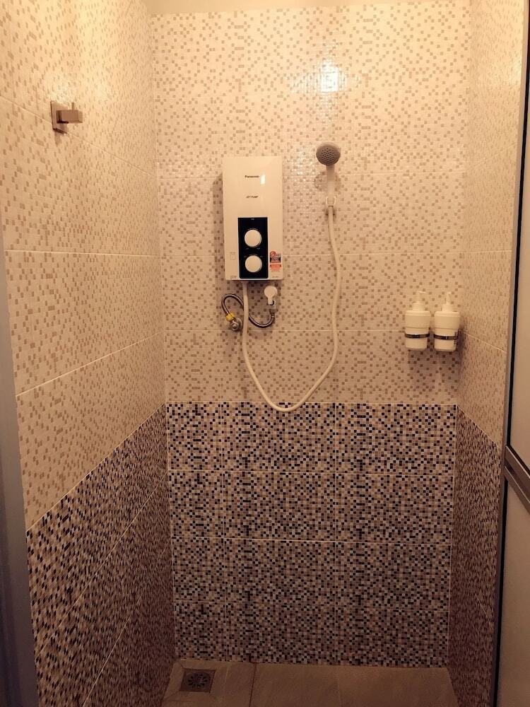 Hotel Rainbow Guesthouse