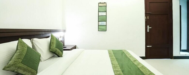 Hotel Treebo Trend Blue Moon