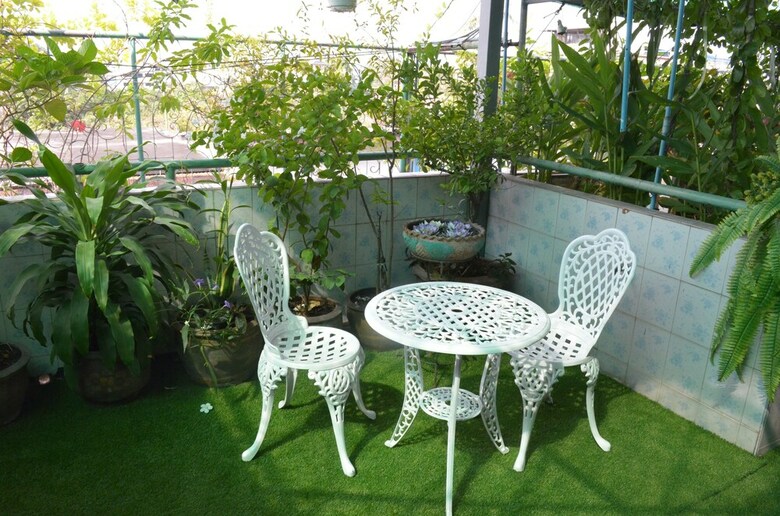 Hotel Charan 41 Hostel