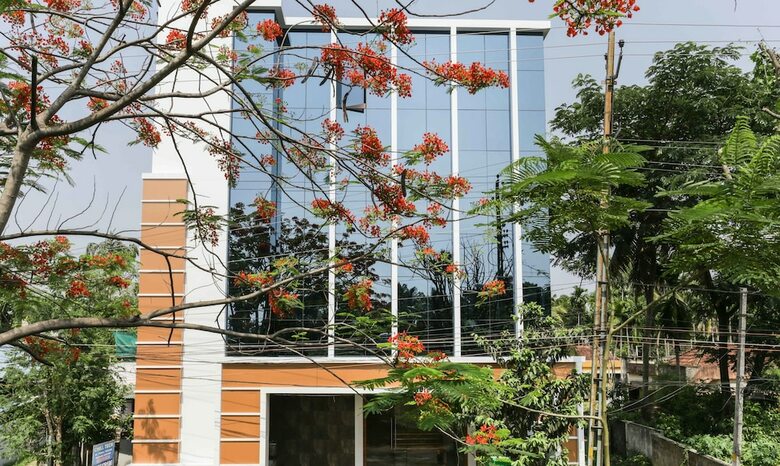 Hotel Treebo Trend Cmks Gulmohar Suites