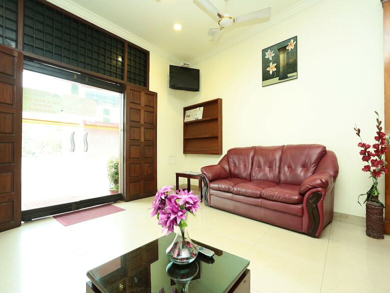 Hotel Oyo 11492 Gateway Inn