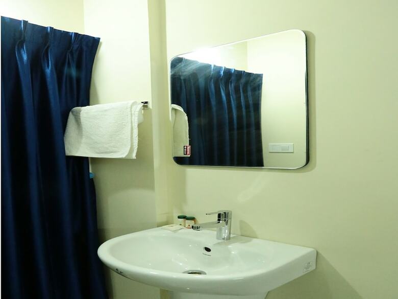 Hotel Oyo 11909 Star Plaza