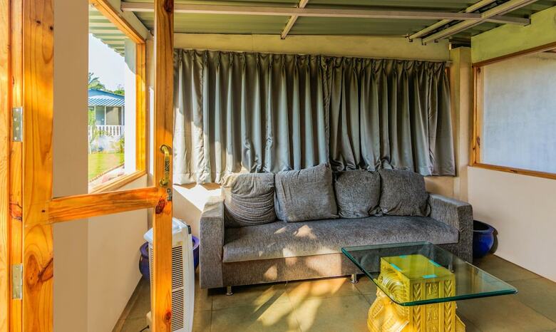 Hotel Treebo Trend Lands End Beach Resort