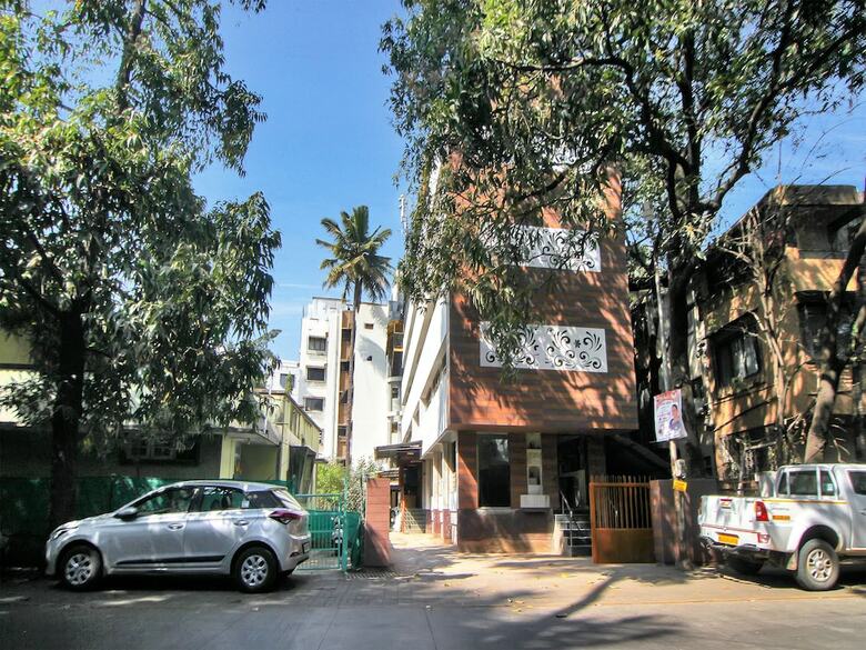 Oyo 11545 Hotel Gargi Executive