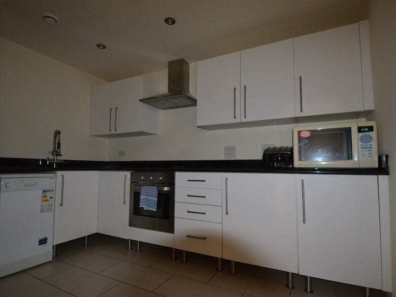 Central Comfort Serviced Apartments