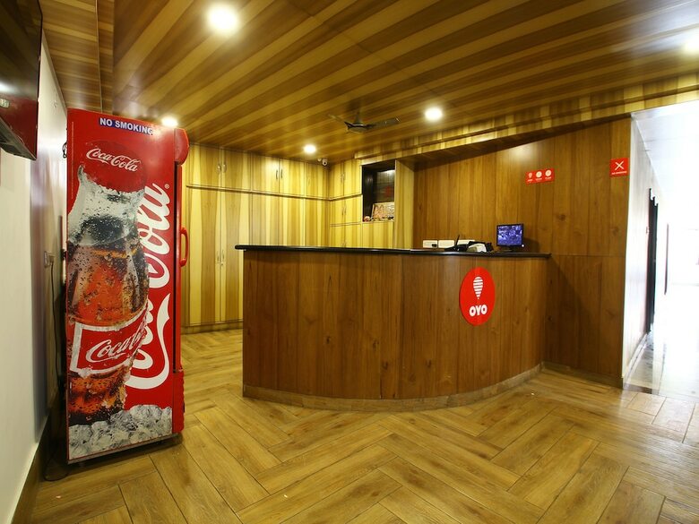 Hotel Oyo 11938 Mitra Residency