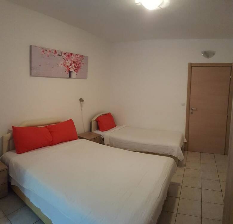 Bonik Apartments