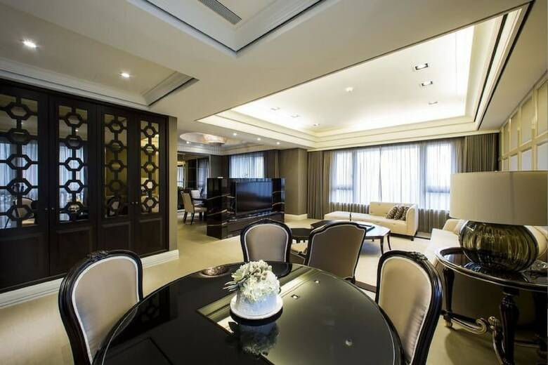 Apartamentos J Palace Residence