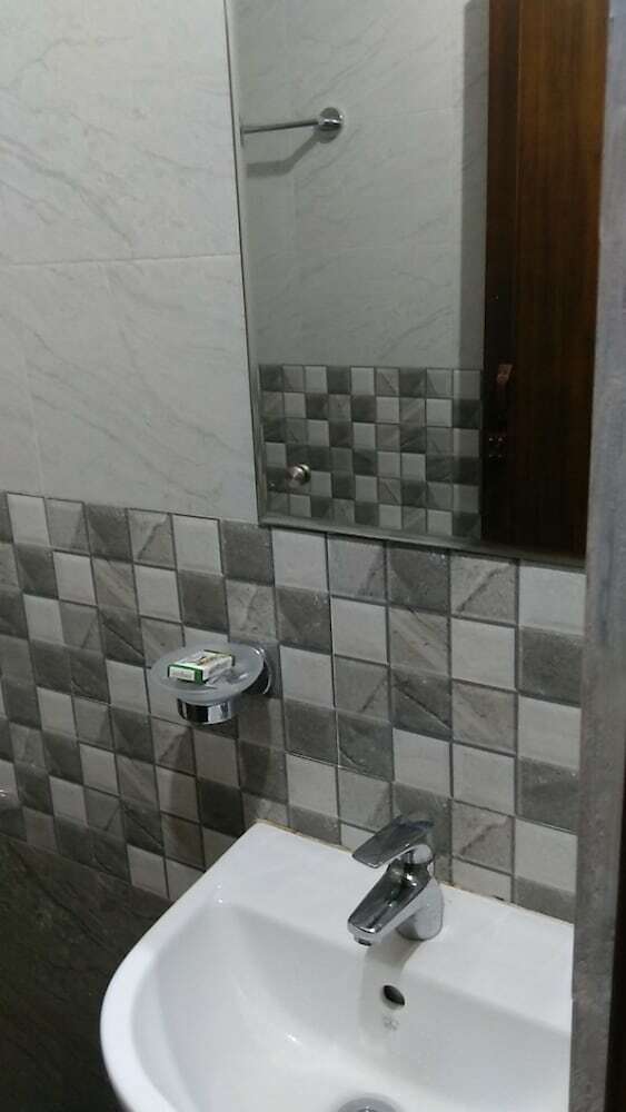 Aparthotel Indeevaram Residency