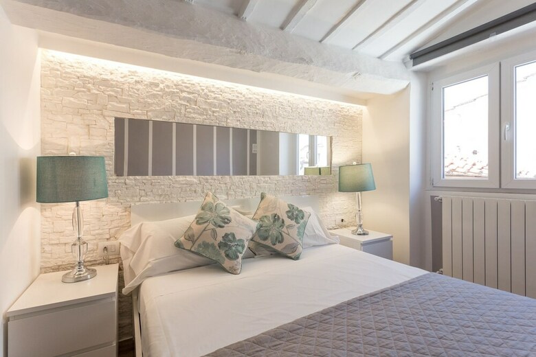 Guicciardini Suite Apartments