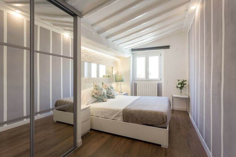 Guicciardini Suite Apartments