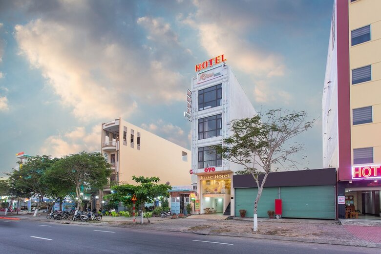 Oyo 783 Rose Hotel