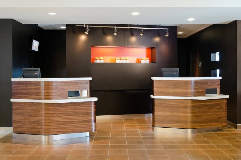 Hotel Courtyard By Marriott St Louis Westport Plaza