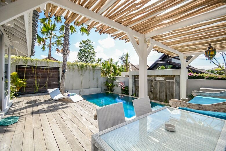 Hotel Mahi Mahi Villa & Suites
