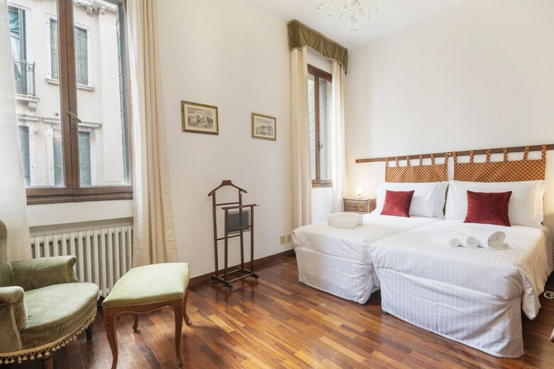 Ve.ni.ce Cera Casa Dolce Vita