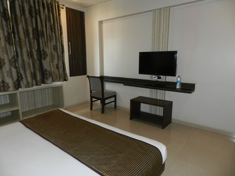 Hotel K Square