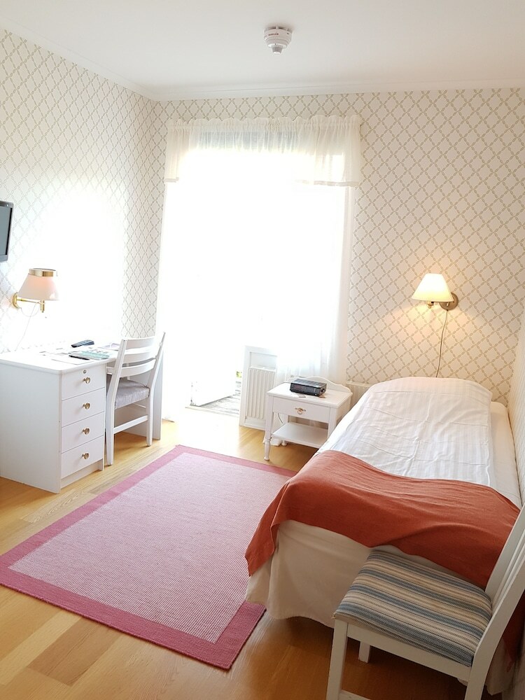Hotell J�rvs�baden