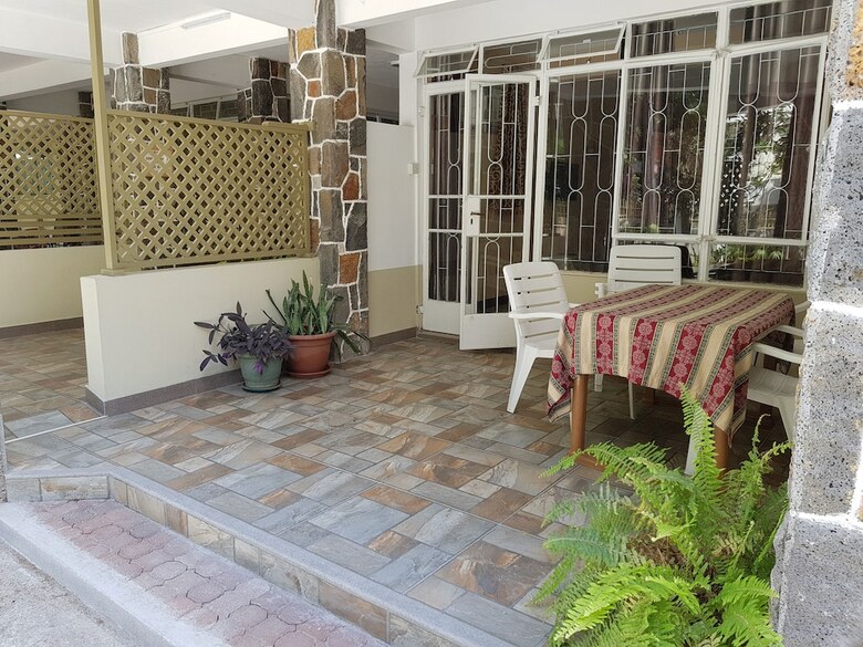 Pereybere Beach Apartments
