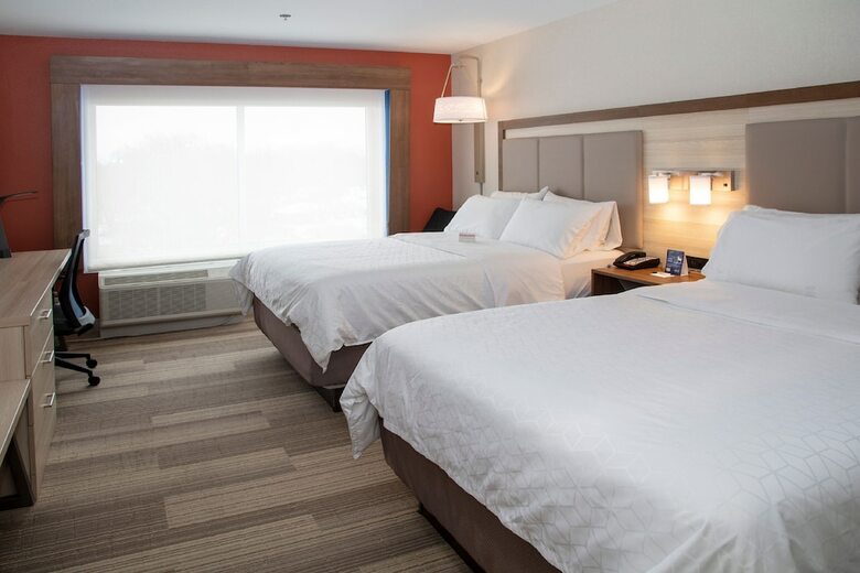 Hotel Holiday Inn Express And Suites Marion