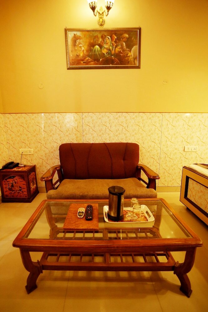 Hotel Golden Heritage