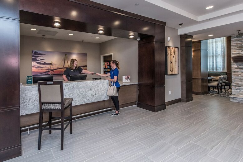 Hotel Staybridge Suites Charleston - Mount Pleasant