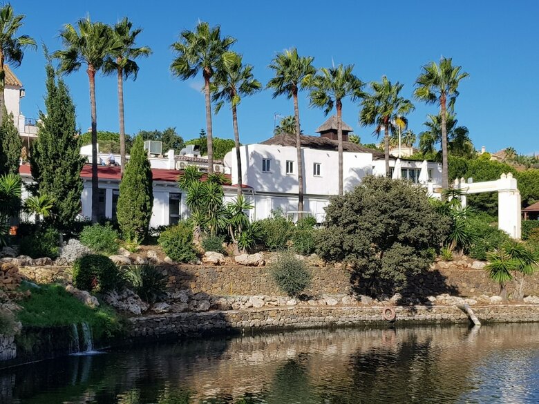 Apartamentos Golf Santa Mar�a Marbella