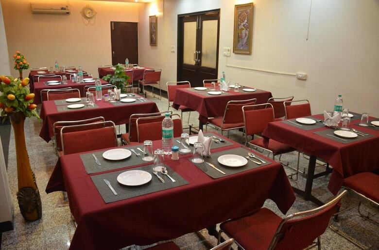 Hotel Jinendra Inn Jaipur