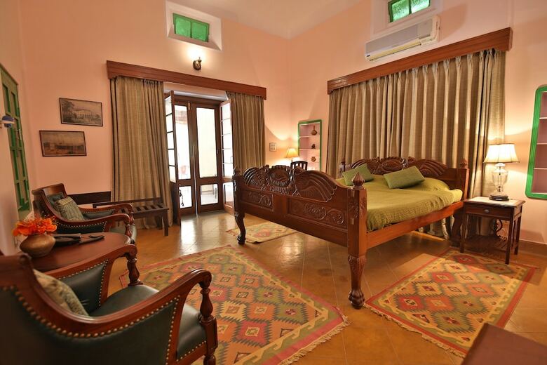 Hotel Roop Niwas Kothi