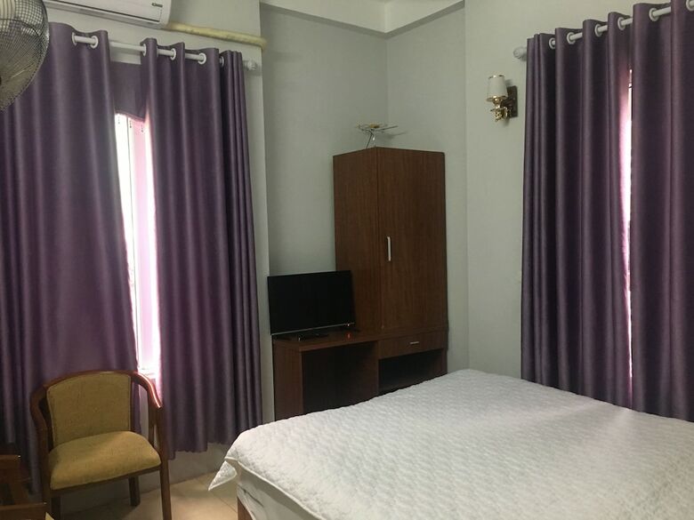 Huy Hoang Airport Hotel