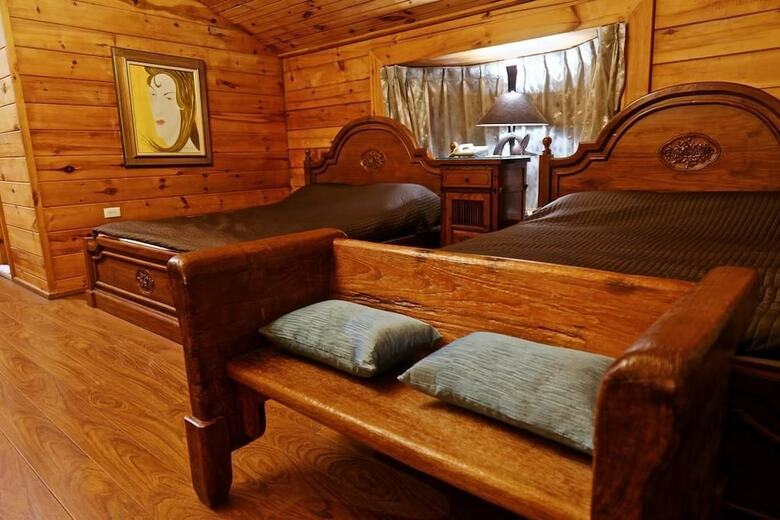 Bed & Breakfast Sun Moon Lake Full House Resort