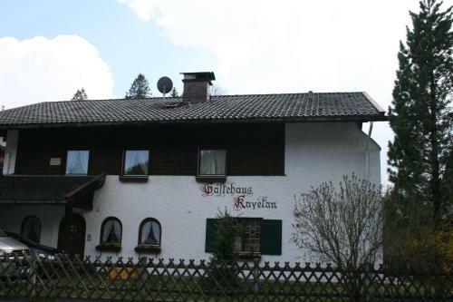 Apartamentos G�stehaus Kayetan
