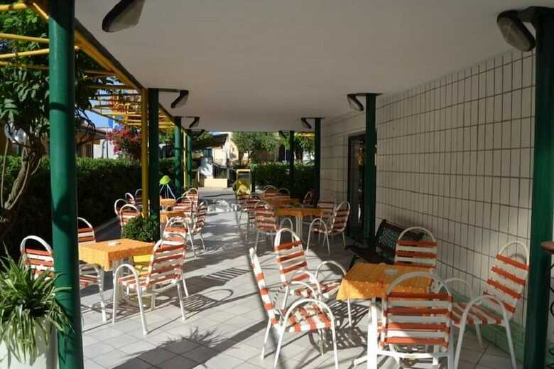 Hotel Sidney