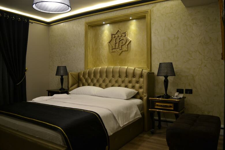 Hotel Hymetis Palace