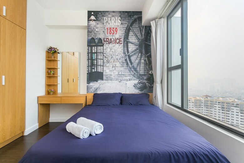 Rivergate Apartment