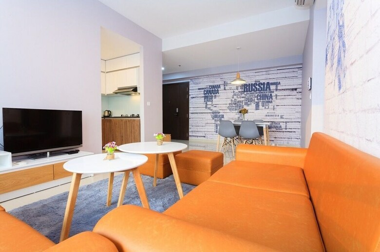 Rivergate Apartment