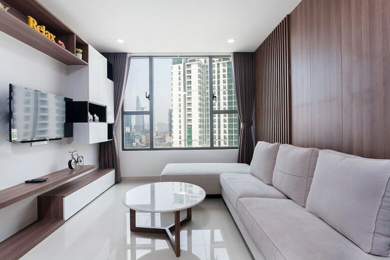Rivergate Apartment