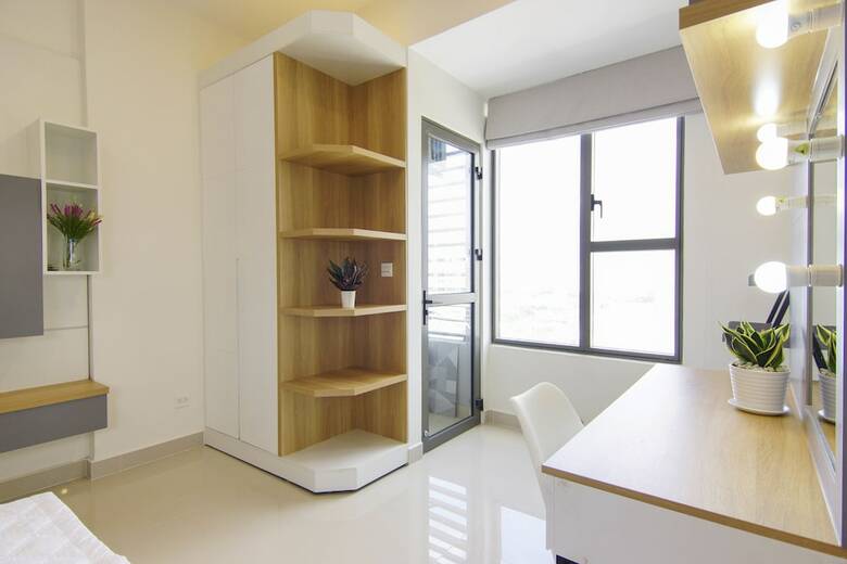 Rivergate Apartment