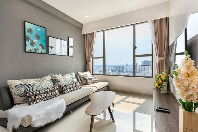 Rivergate Apartment