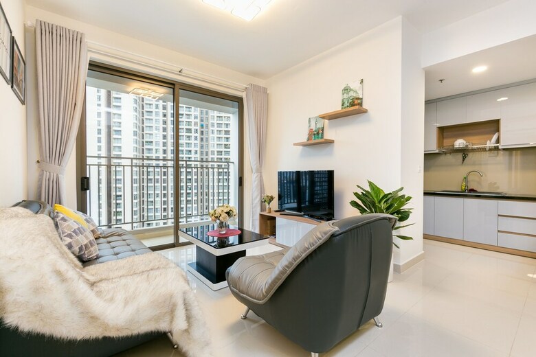 Rivergate Apartment