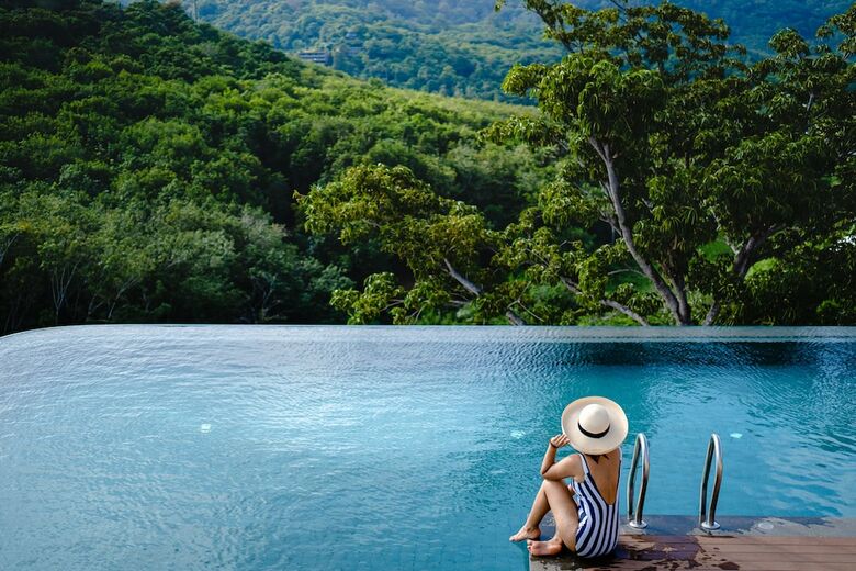 Villa Utopia Naiharn